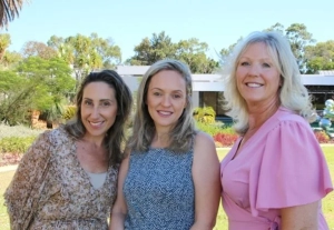 Alison Bannister with Presenter Nikki Di Costa and Mayor of the City of Bayswater Filomena Piffaretti